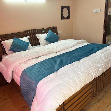 Nav Nidhi B&B Шимла Экстерьер фото
