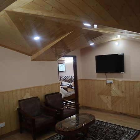 Nav Nidhi B&B Шимла Экстерьер фото