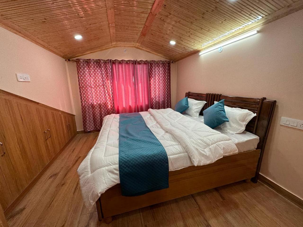 Nav Nidhi B&B Шимла Экстерьер фото