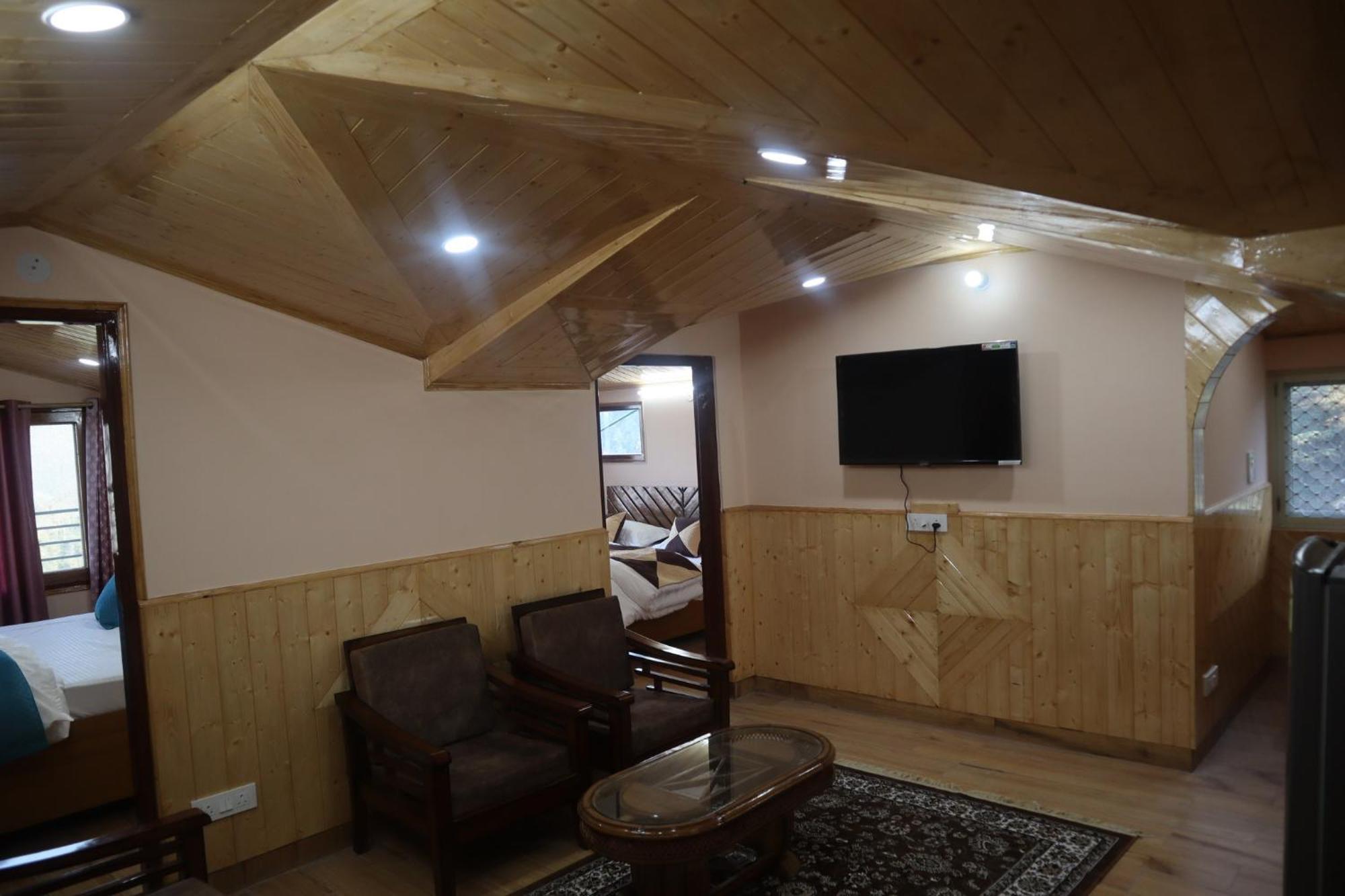 Nav Nidhi B&B Шимла Экстерьер фото