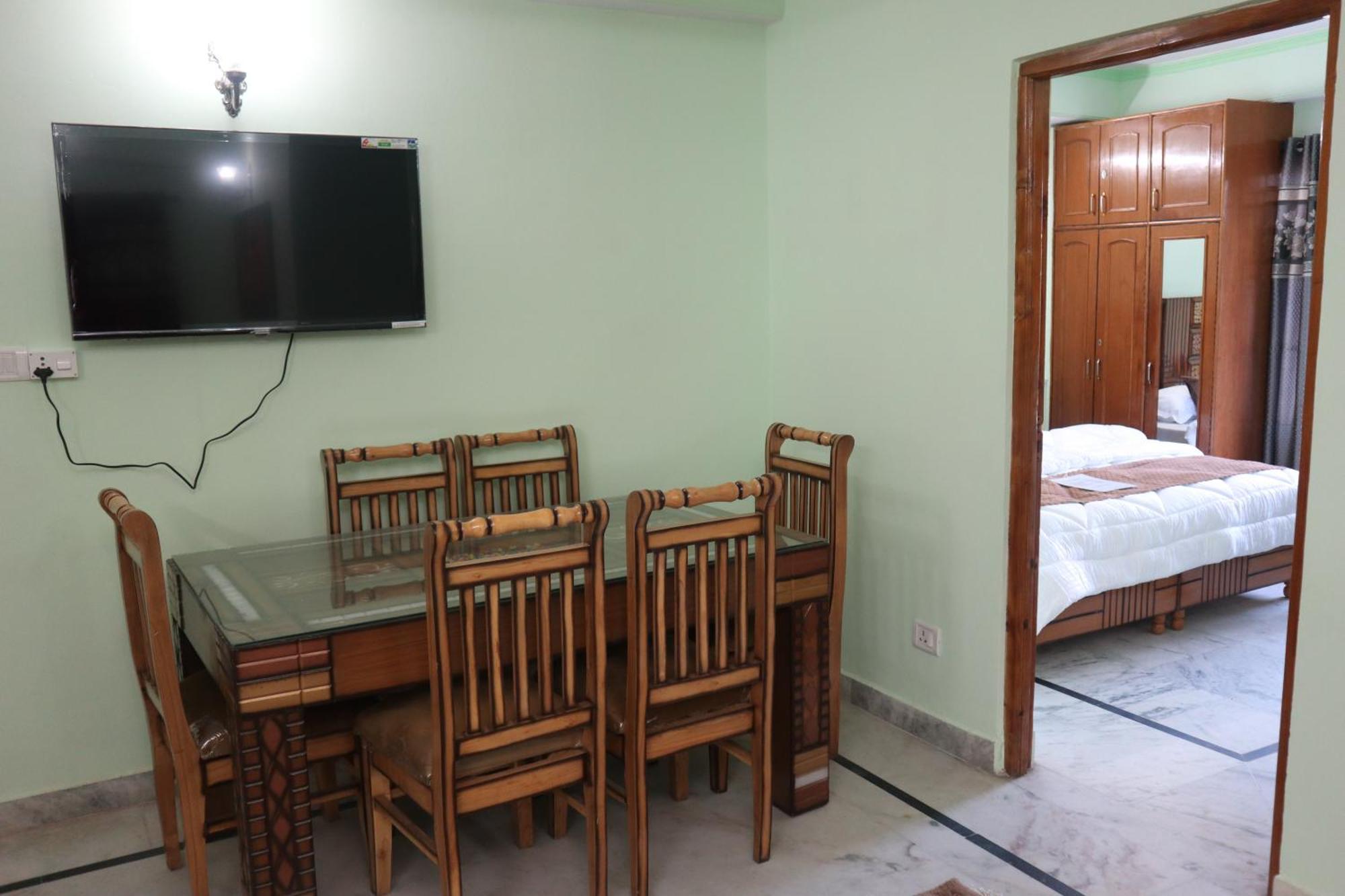 Nav Nidhi B&B Шимла Экстерьер фото